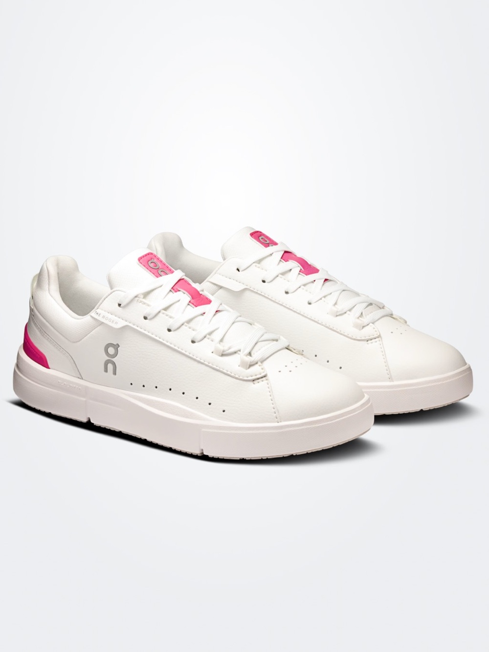 On Running THE ROGER Advantage White | Pink women size 9.5 gently use
